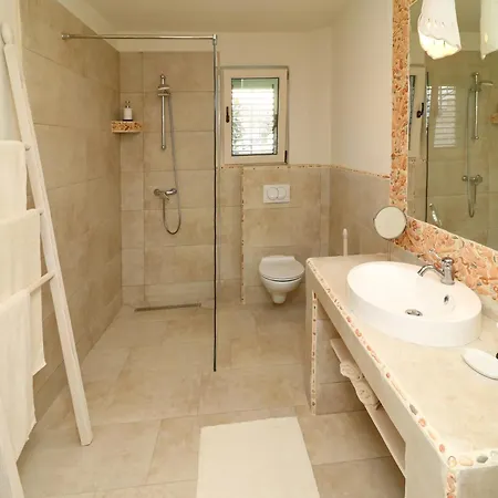 Apartman Kamen Vela Luka