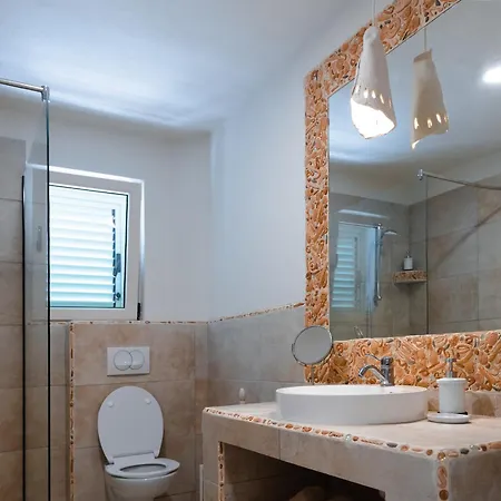 Apartman Kamen