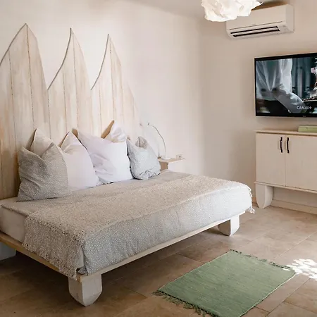 Kamen Apartment *